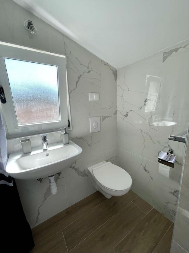 Apartment Venera Blace Buitenkant foto